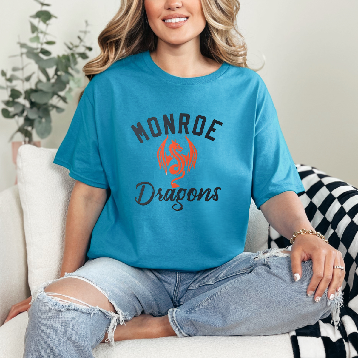 Monroe Dragons W/ Dragon