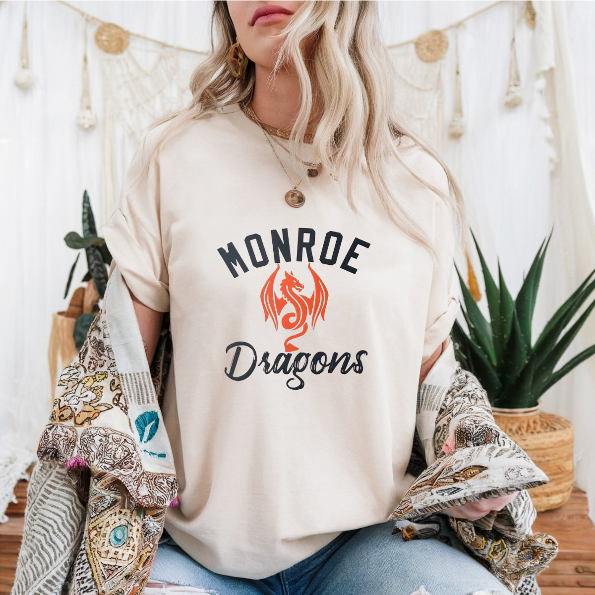 Monroe Dragons W/ Dragon